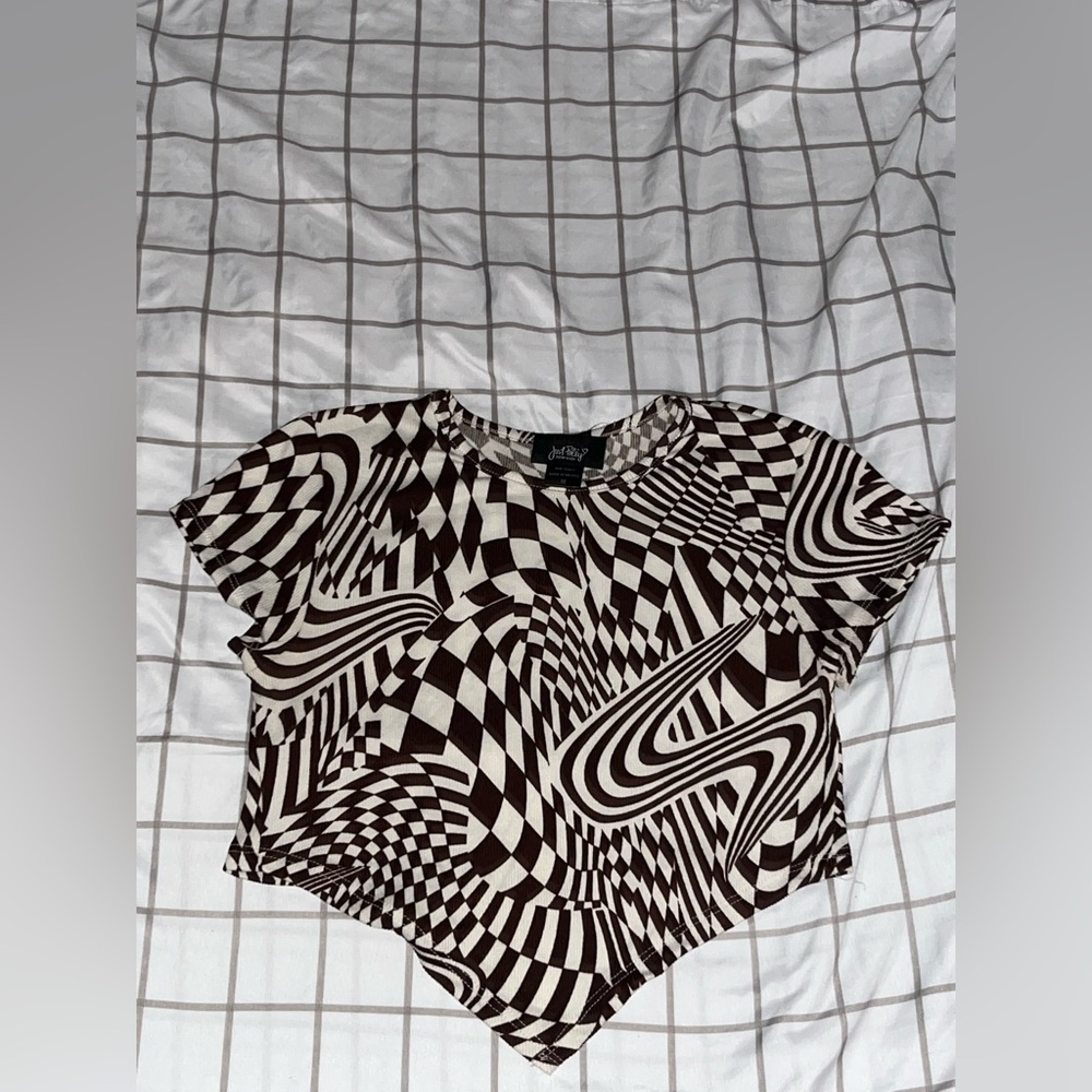 Super cute Just Polly cream & brown checkered top, with V cut.